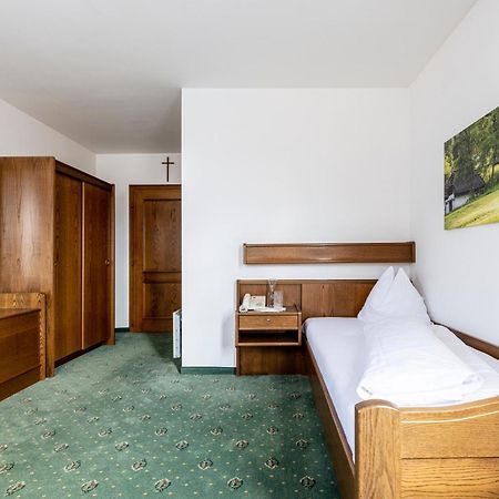 Genussgasthof & Hotel Beim Krutzler Szentkút Kültér fotó