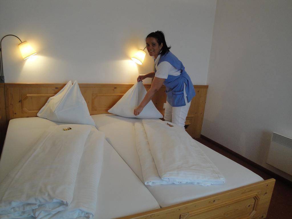 Genussgasthof & Hotel Beim Krutzler Szentkút Kültér fotó